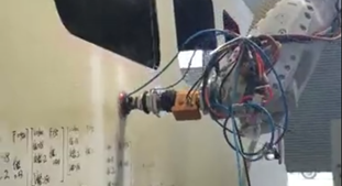 中国中车项目-动车车体打磨