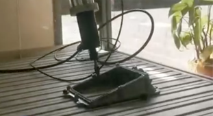 手机壳内框去毛刺