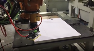 木质门板表面打磨