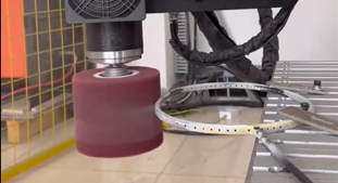 碳纤维羽毛球拍表面去腻子